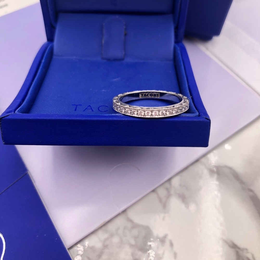 TACORI - 18k white gold - diamond wedding band - Picture 8 of 8